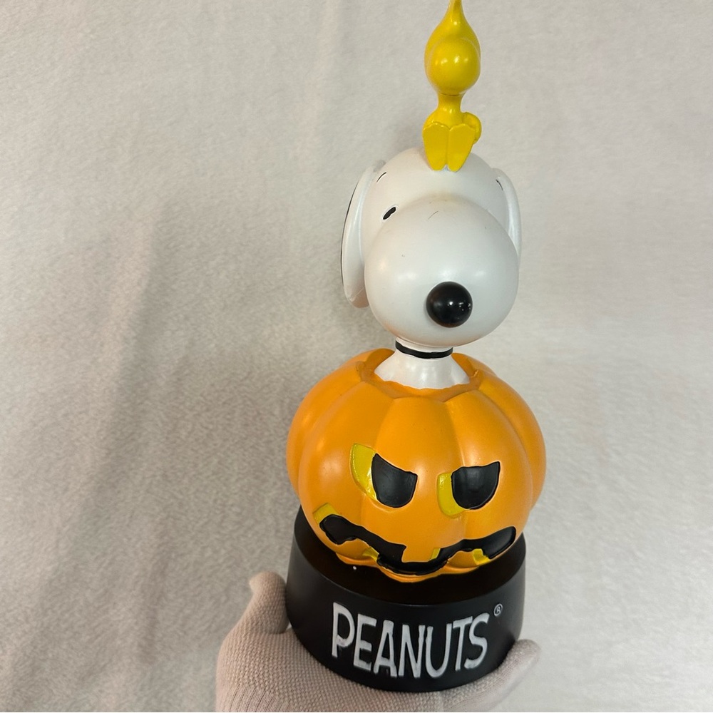 Snoopy Woodstock Halloween Figure 13”